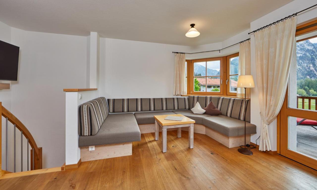 Ferienhaus Alpinissimo Oberammergau Exteriör bild
